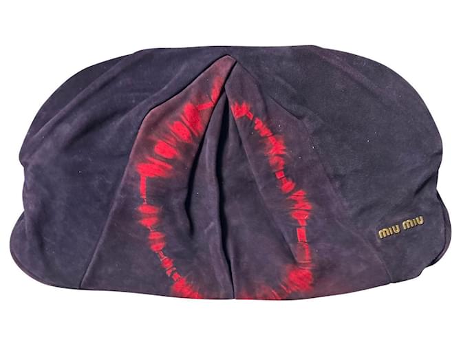 Pochette Tie Dye oversize di Miu Miu in pelle scamosciata di capra viola Porpora