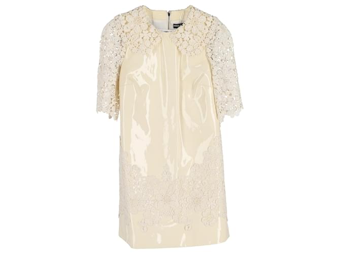Abito Dolce & Gabbana con finiture in pizzo in pelle verniciata color crema Bianco Crudo