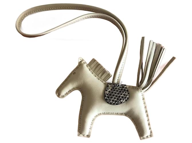 Accessorio per borsa Rodeo Hermès Crema