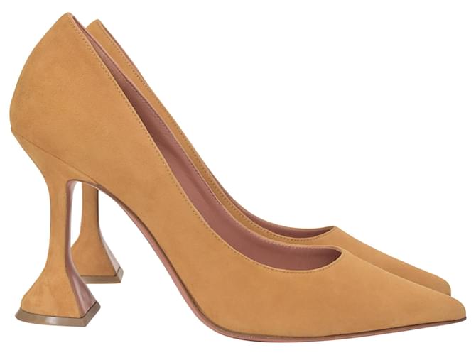 Amina Muaddi Ami Pumps 95 In Camoscio Camel Giallo Cammello