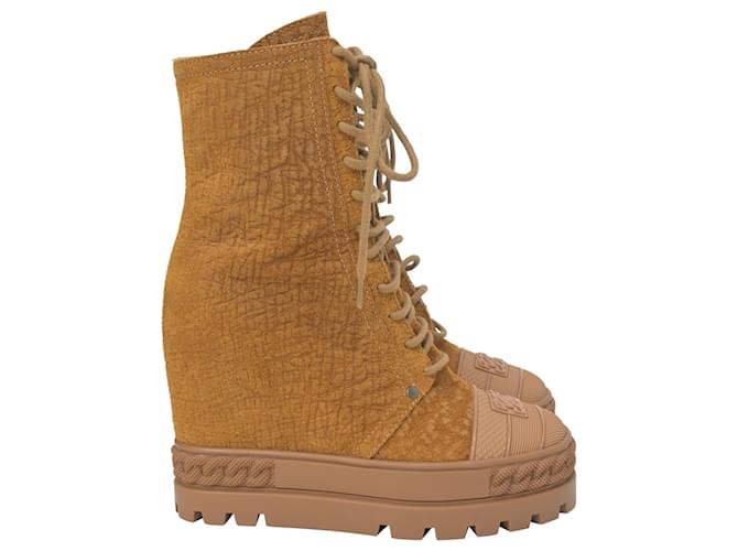 Stivali alla caviglia con zeppa piattaforma Casadei 130mm in suede cammello Giallo