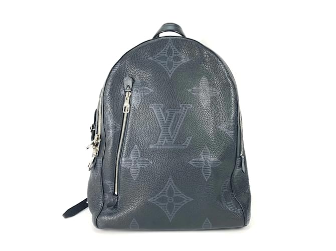 Zaino Louis Vuitton Monogram-Taurillon Clemence Shadow Nero