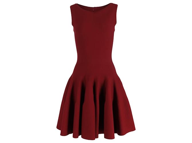 Abito mini con scollo a barca Alaïa in lana rossa Rosso Bordò