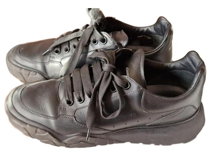 Alexander Mcqueen Sandali Nero