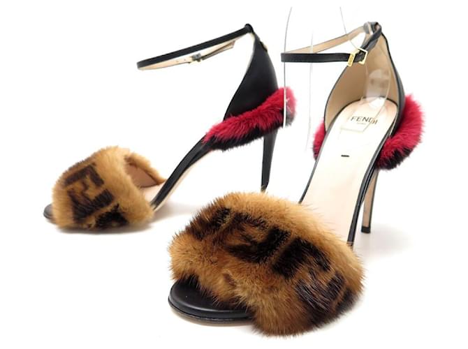 SCARPE CON TACCO FENDI LOGO FF IN PELLE DI VISONE 39 Multicolore