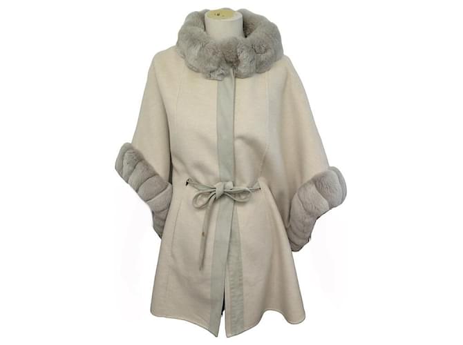 Cappotto Loro Piana Cape Salzburg taglia 36 a 42 cashmere pelliccia di cincillà Beige