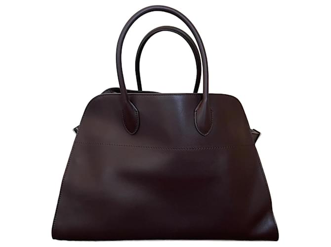 The row La Riga Margaux 15 Marrone