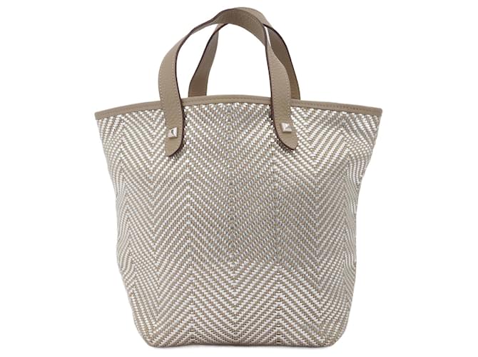 Borsa Tote Cabas Chennai PM di Hermès Argento Beige