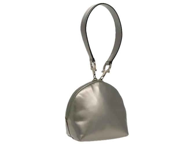 Borsa a mano Gancini in smalto argento Auth 95159 di Salvatore Ferragamo