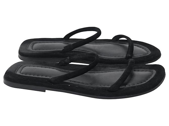Totême Le City Slides in Camoscio Nero