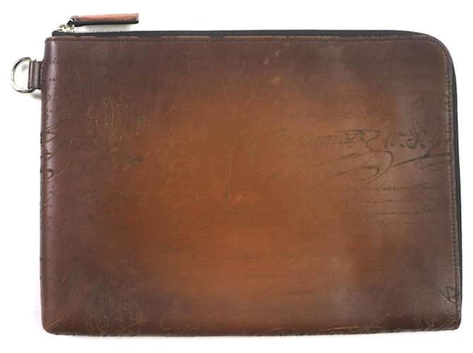 Clutch in pelle Berluti Nino GM Marrone
