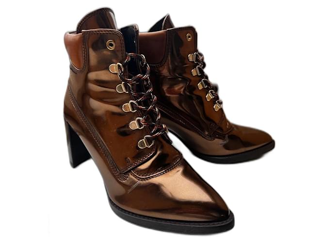 Stuart Weitzman Gigi Hadid Bronzo