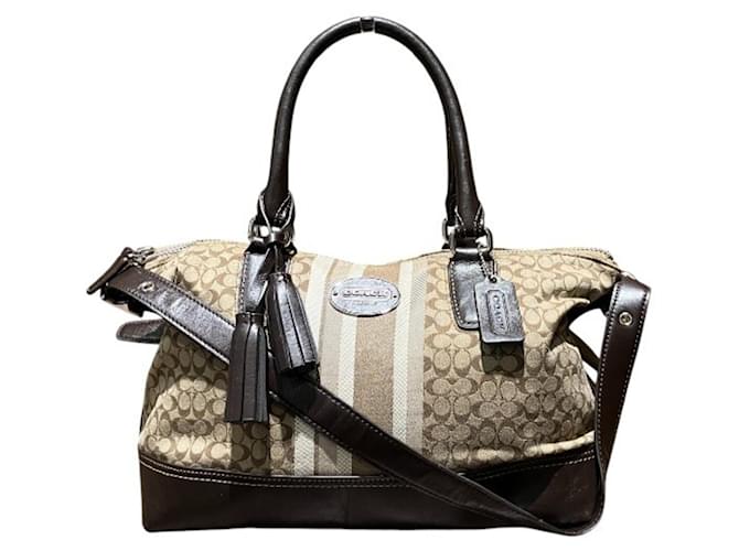 Coach Firma dell'allenatore Beige