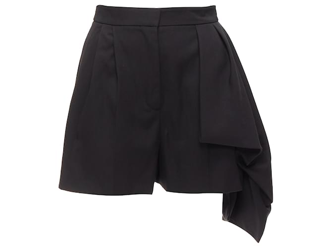 Pantaloni corti larghi asimmetrici in lana vergine Alexander Mcqueen Nero