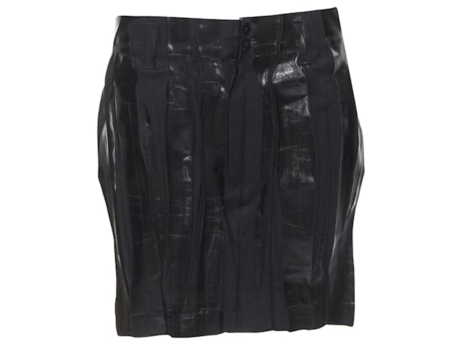 Gonna mini plissettata laccata Issey Miyake Nero