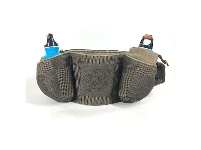 Belt bag da jogging Louis Vuitton Damier Geant Santur Beige