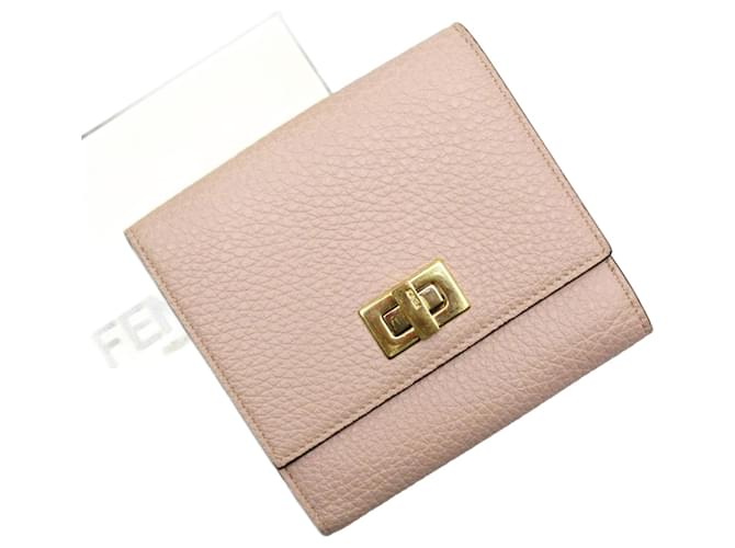 Portafoglio bi-fold Fendi in rosa chiaro