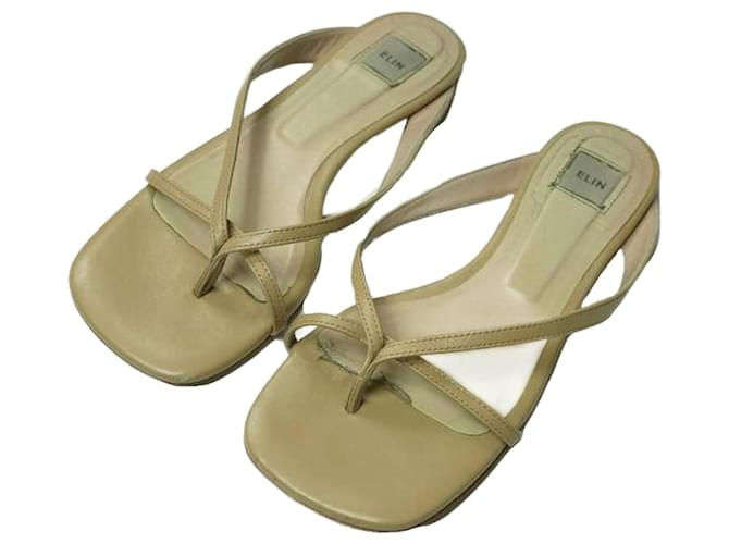 Autre Marque Sandali in pelle con linguetta quadrata ELIN Beige