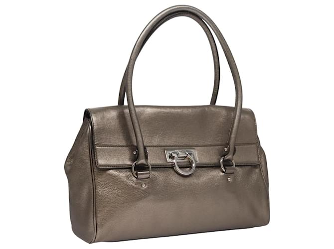 Borsa a mano in pelle Gancini di Salvatore Ferragamo Argento Auth kk412
