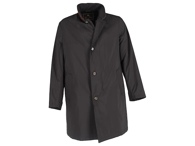 Cappotto in poliestere nero foderato in cashmere Loro Piana con rifiniture in suede.