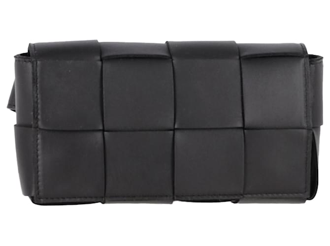 Borsa a cintura Cassette in pelle nera di Bottega Veneta Nero