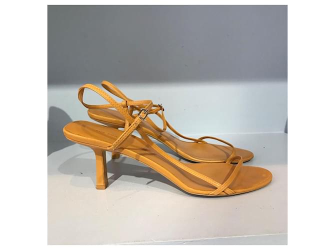 SANDALI THE ROW T.EU 39 Pelle Giallo
