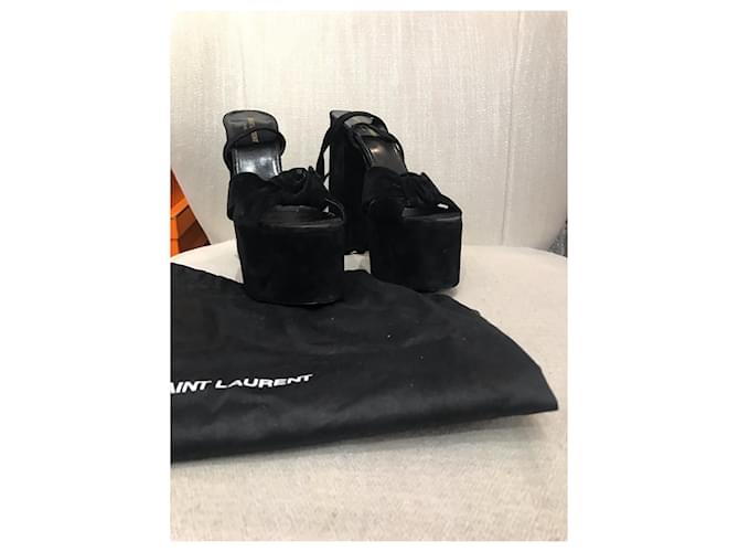 Sandali SAINT LAURENT T.EU 39.5 Camoscio Nero