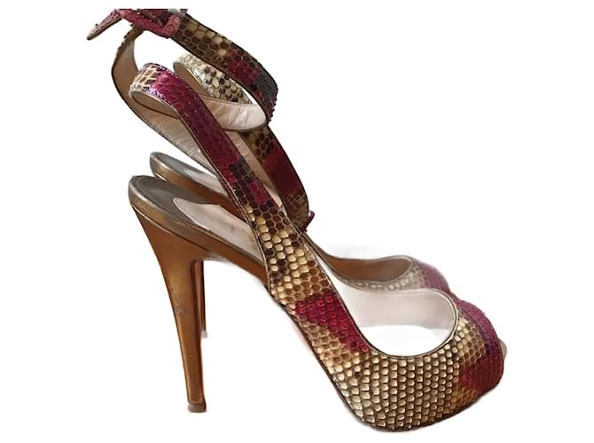 CHRISTIAN LOUBOUTIN Tacchi T.EU 37.5 Pelli esotiche Beige