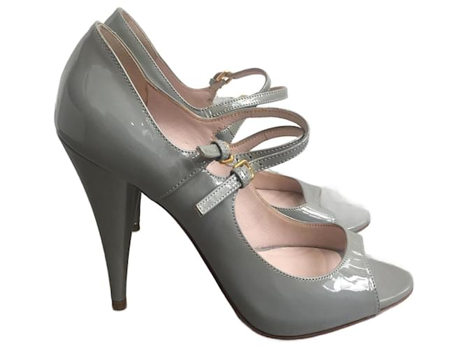 Tacchi MIU MIU T.EU 36.5 Pelle verniciata Grigio