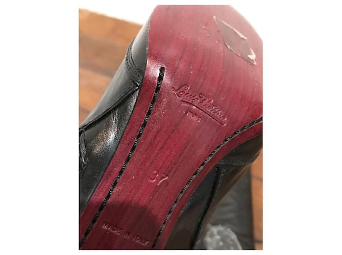Stivali LOUIS VUITTON T.EU 37.5 Pelle Nero