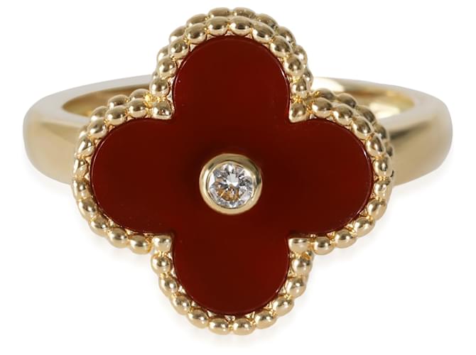 Anello Vintage Alhambra Van Cleef & Arpels con Cornalina in Oro Giallo 18K, .05