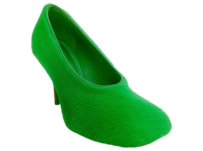 Pumps in shearling verde Absynthe di Givenchy