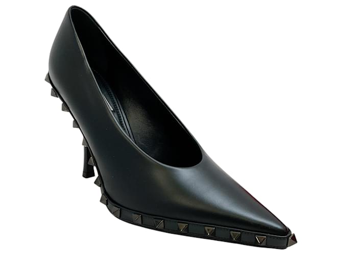 Décolleté Rockstud in pelle nera Valentino Nero