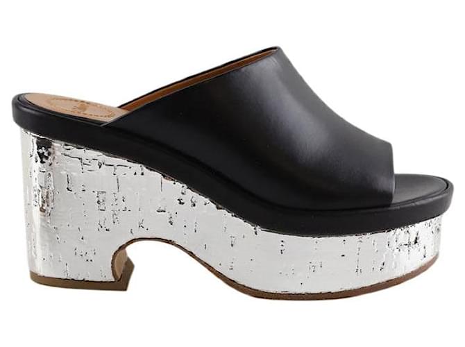 Chloé Tacchi in pelle Nero