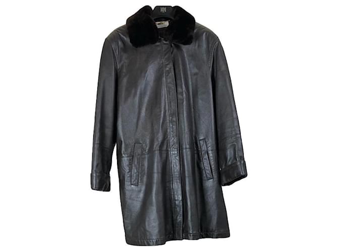 Cappotto in pelle nera Givenchy Nero