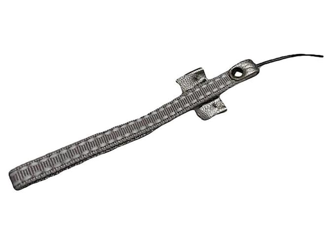 Borsa in pelle argentata Salvatore Ferragamo Argento