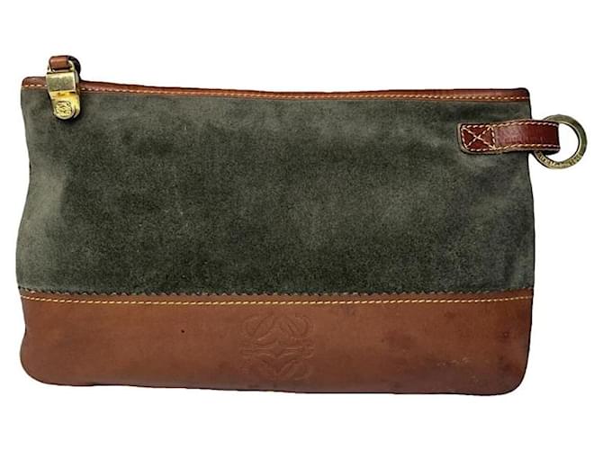 Clutch in pelle verde Loewe Barcelona