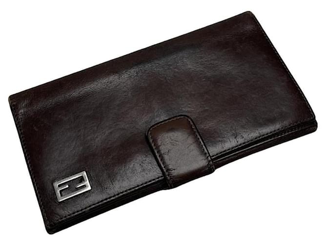 Borsa in pelle verniciata marrone Fendi