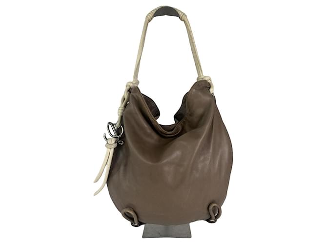 Borsa a mano in pelle marrone Loewe Flamenco