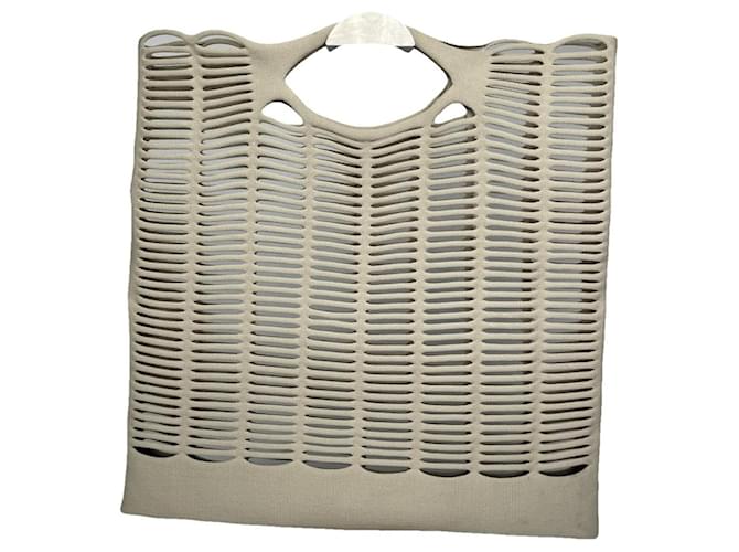 Borsa a mano in cotone beige Issey Miyake