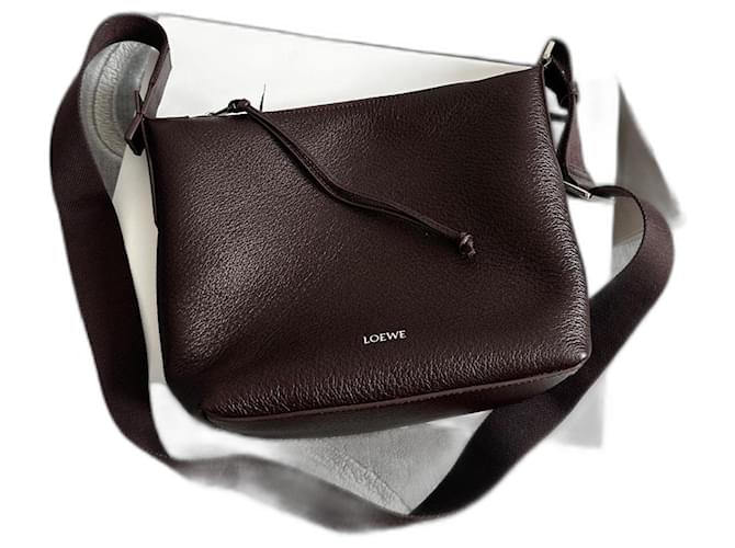 Loewe Cubi crossbody PM Bordò