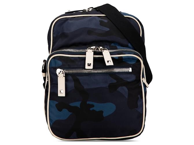 Borsa a spalla camouflage con borchie Valentino Nero