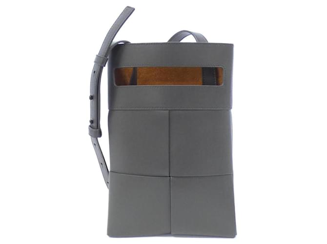 Borsa a spalla in pelle di vitello grigia Bottega Veneta Marrone