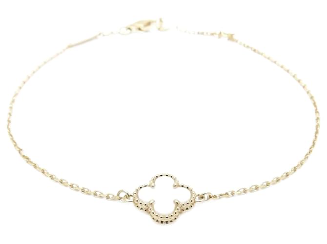 Bracciale charm Sweet Alhambra di Van Cleef & Arpels