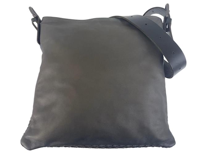 Borsa a spalla in pelle grigia e nera Intrecciato di Bottega Veneta 7692 Grigio