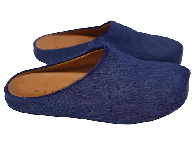 Pantofole Marni Fussbett in pelo di pony blu navy