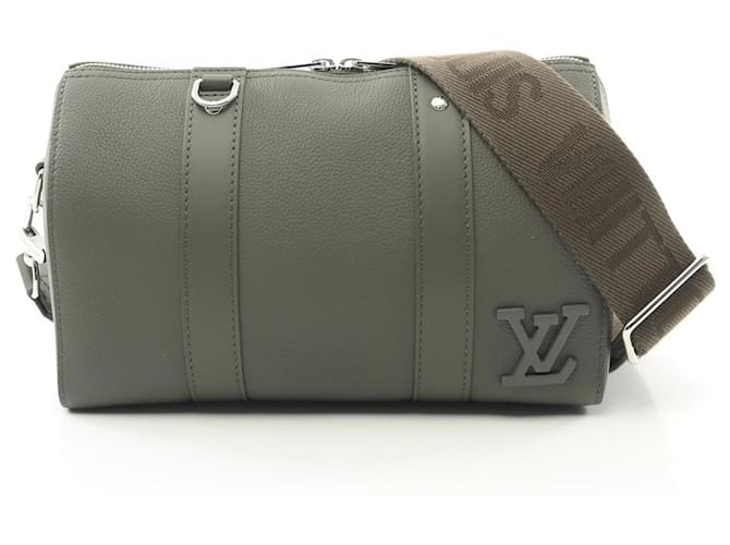 Borsa a Spalla City Keepall Aerogram di Louis Vuitton Verde