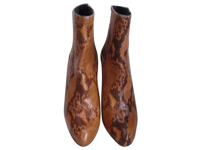 Zara Stivaletti Stampa python