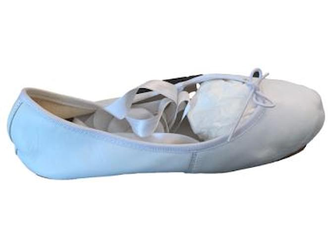 Repetto bianco con cinturino in raso