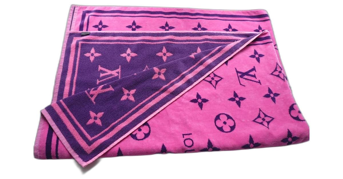 ASCIUGAMANO DA BAGNO LOUIS VUITTON VUITTAMINES MONOGRAM Rosa
